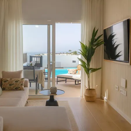 Semesterbostad Serena Del Mar By Livvo Playa Blanca (Lanzarote)