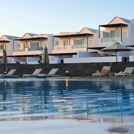 Serena Del Mar By Livvo Feriehus Playa Blanca (Lanzarote)